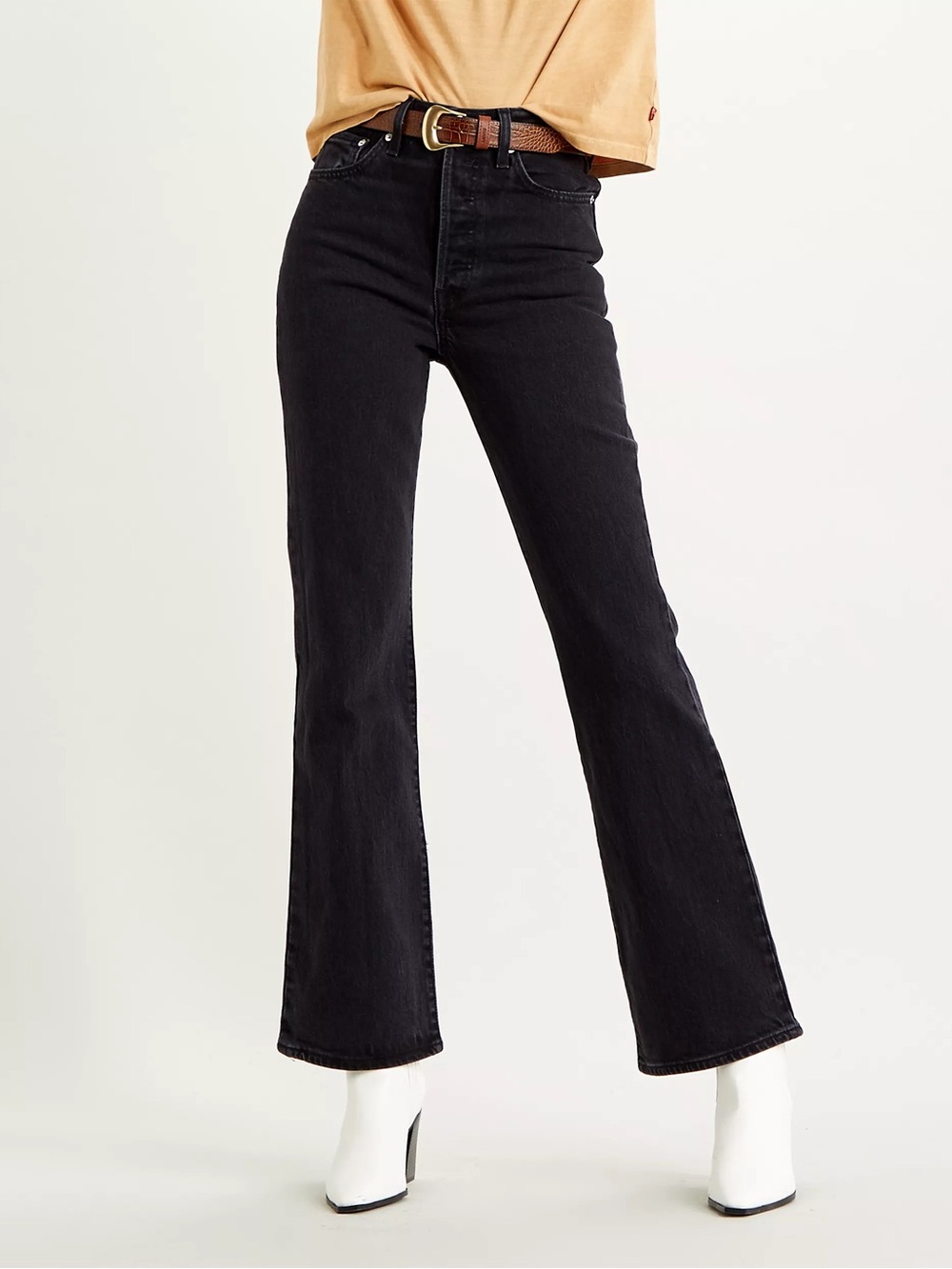 Levi’s Ribcage Bootcut Jeans - Picture 6 of 9